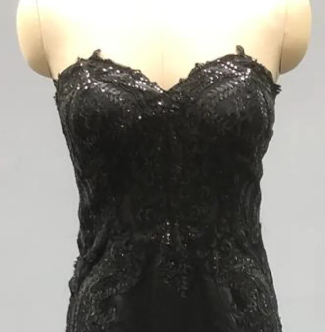 Vintage Black Lace Mermaid Wedding Sleeveless Bridal Gown